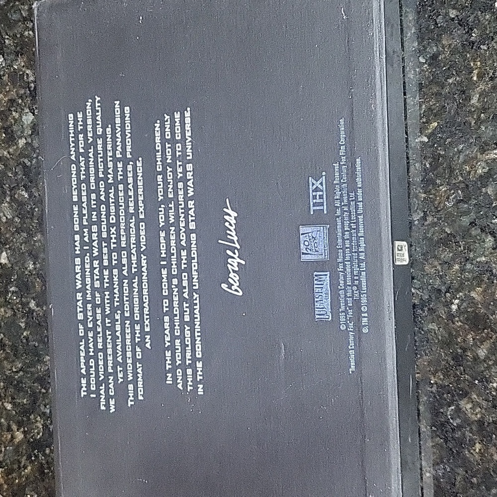 VINTAGE STAR WARS TRILOGY THX WIDESCREEN VHS COLLECTOR'S EDITION - Picture 5 of 10